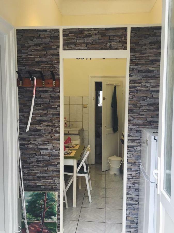 Adrienn Apartment Budapest Exterior foto