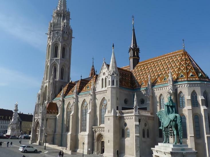 Adrienn Apartment Budapest Exterior foto